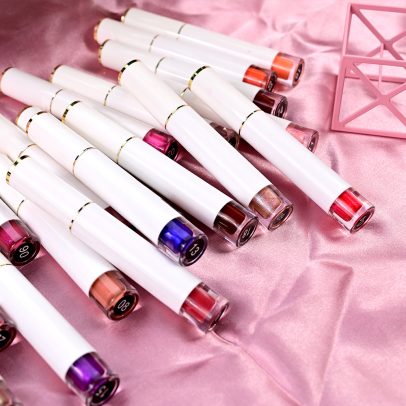 OEM 105 Shades Lip Gloss Lip Glaze Hydrating Clear Lip Plumper Oil Shimmery Lip Gloss Nude Liquid Lip Cosmetic Wholesale